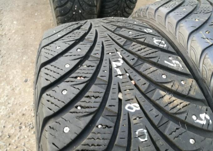 Goodyear UltraGrip Extreme 205/55 R16