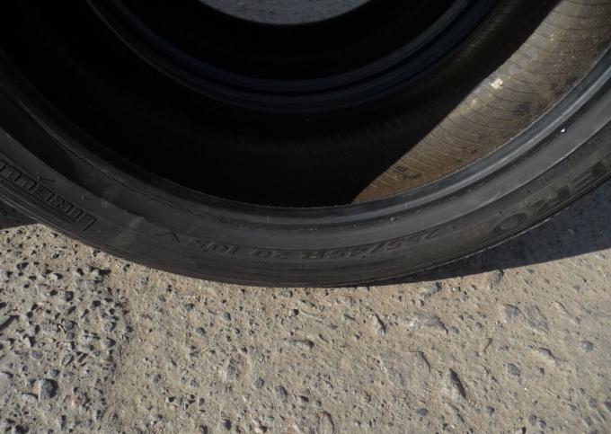 Pirelli Scorpion Zero 255/45 R20