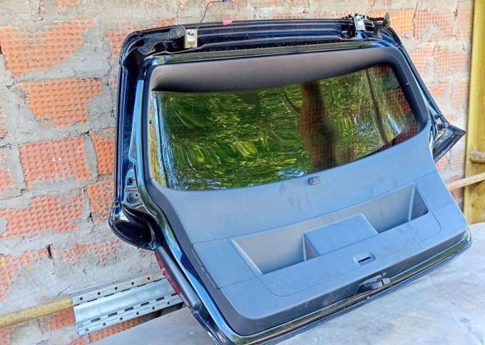 Дверь багажника Volkswagen Golf 6
